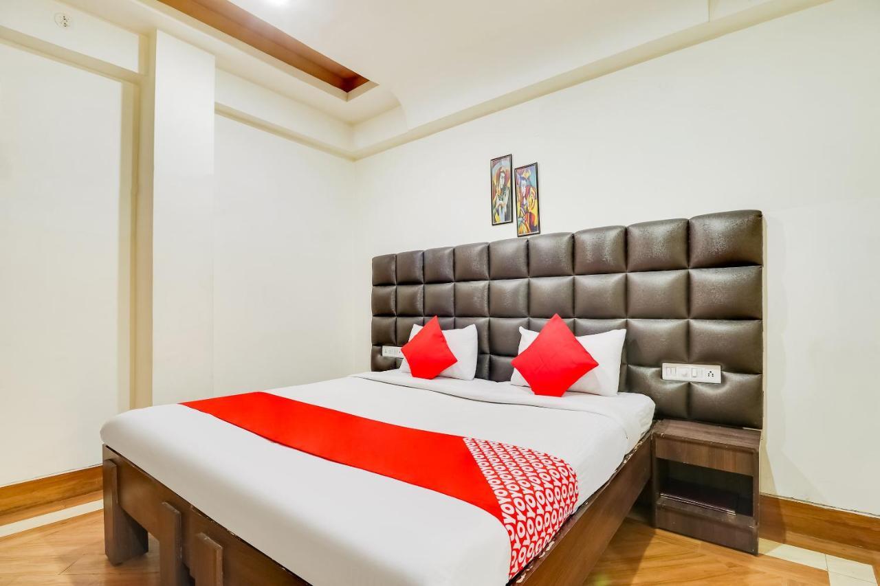 Oyo 71149 Jeet Residency Rewa Extérieur photo